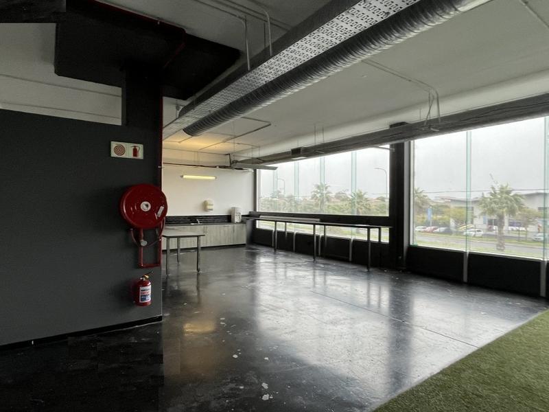 To Let commercial Property for Rent in Paarden Eiland Western Cape
